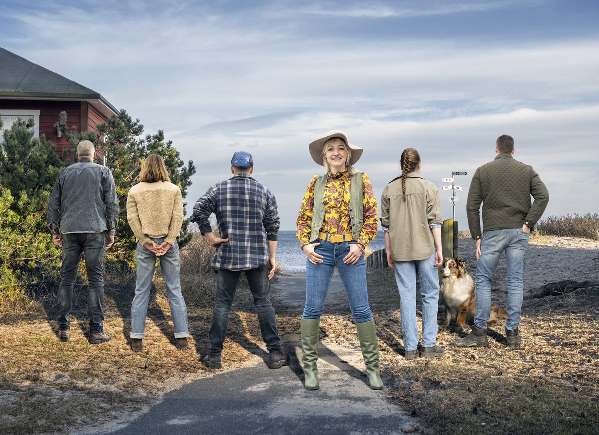 Blue Circle tweet media