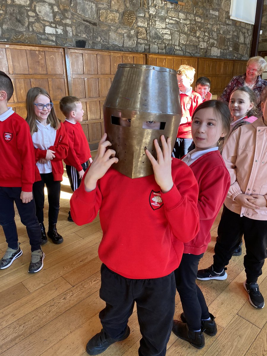 woodsidepschool's tweet photo. Primary 4 had a brilliant day at Colzium Estate! ‘It was the best trip EVER!’ 👍🏻☀️#room9 #itsSLC https://t.co/GwLCxAZdrL