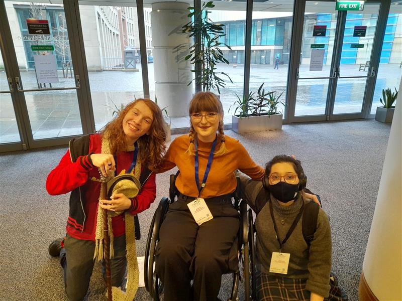 🧵1/3 - A huge thank you to neuropoint, our young people’s stakeholder group, for their contributions to <a href="/ITAKOM_CONF/">ITAKOM</a>.