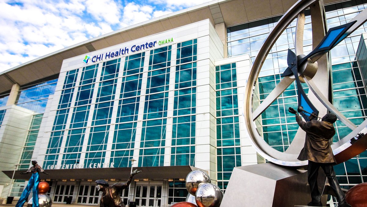 🏢🐴 How well do you know the site of the FEI World Cup™ Finals Omaha 2023? Learn more about the CHI Health Center Omaha, a 1.1-million-square-foot facility featuring an arena that holds up to 18,300 people. 👇
bit.ly/3ZzRbip