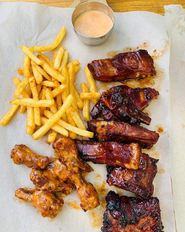 The Wing Republic on Twitter "Grand Platter 😍 1kg ribs + 6 Buffalo