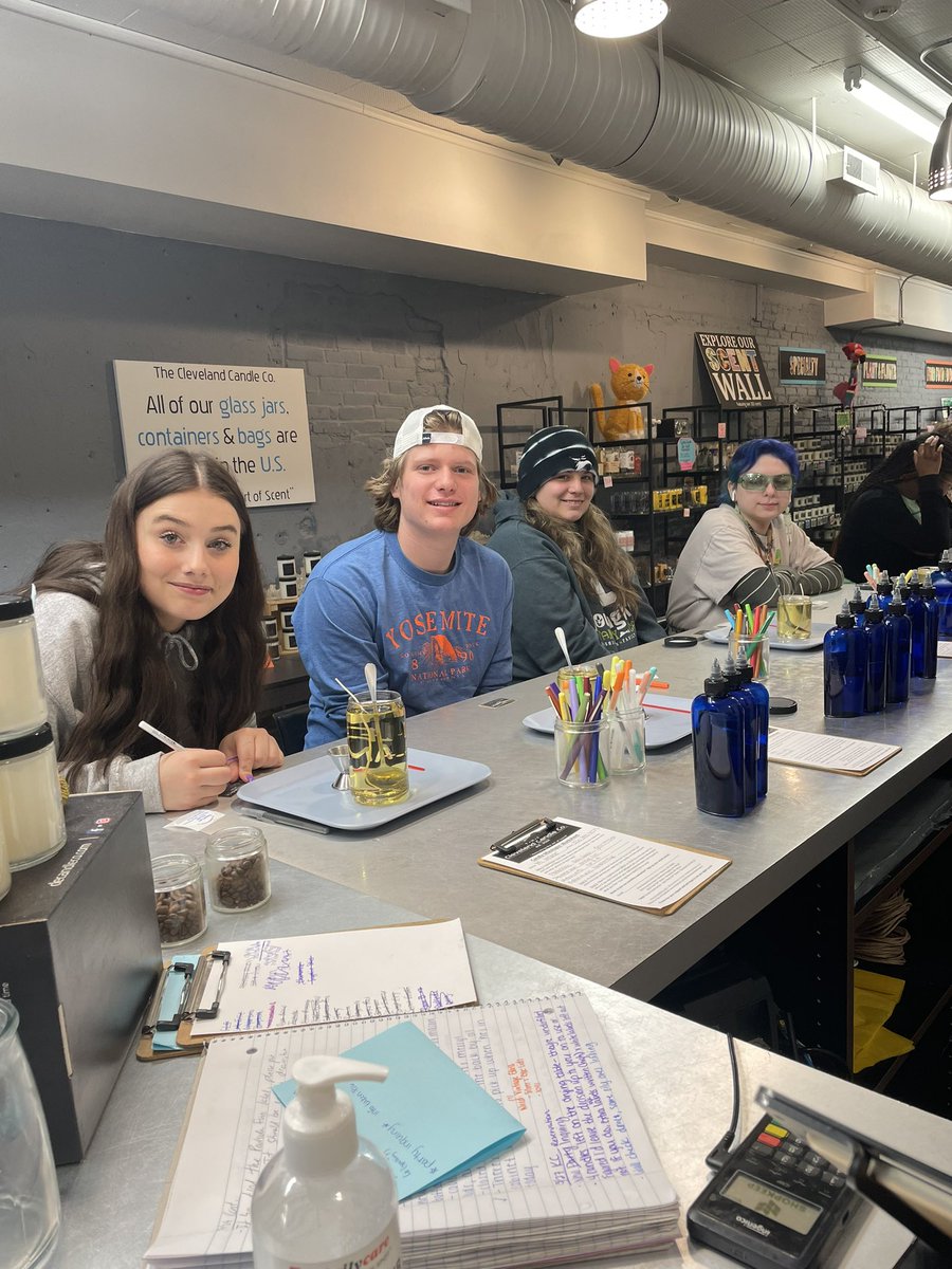 VisualArtsNHS's tweet photo. NHS Art Club visits Ohio City and tries their hand at candle-making. What a fun experience m. Thank you for having us @CleCandleCo https://t.co/k9inqqVHIB