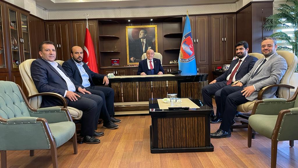 Şoförler ve Otomobilciler Federasyonu Başkanı  Ünal AKDOĞAN'ı ziyaret ettik. Destek ve misafirperverliğinden dolayı teşekkür ediyorum.