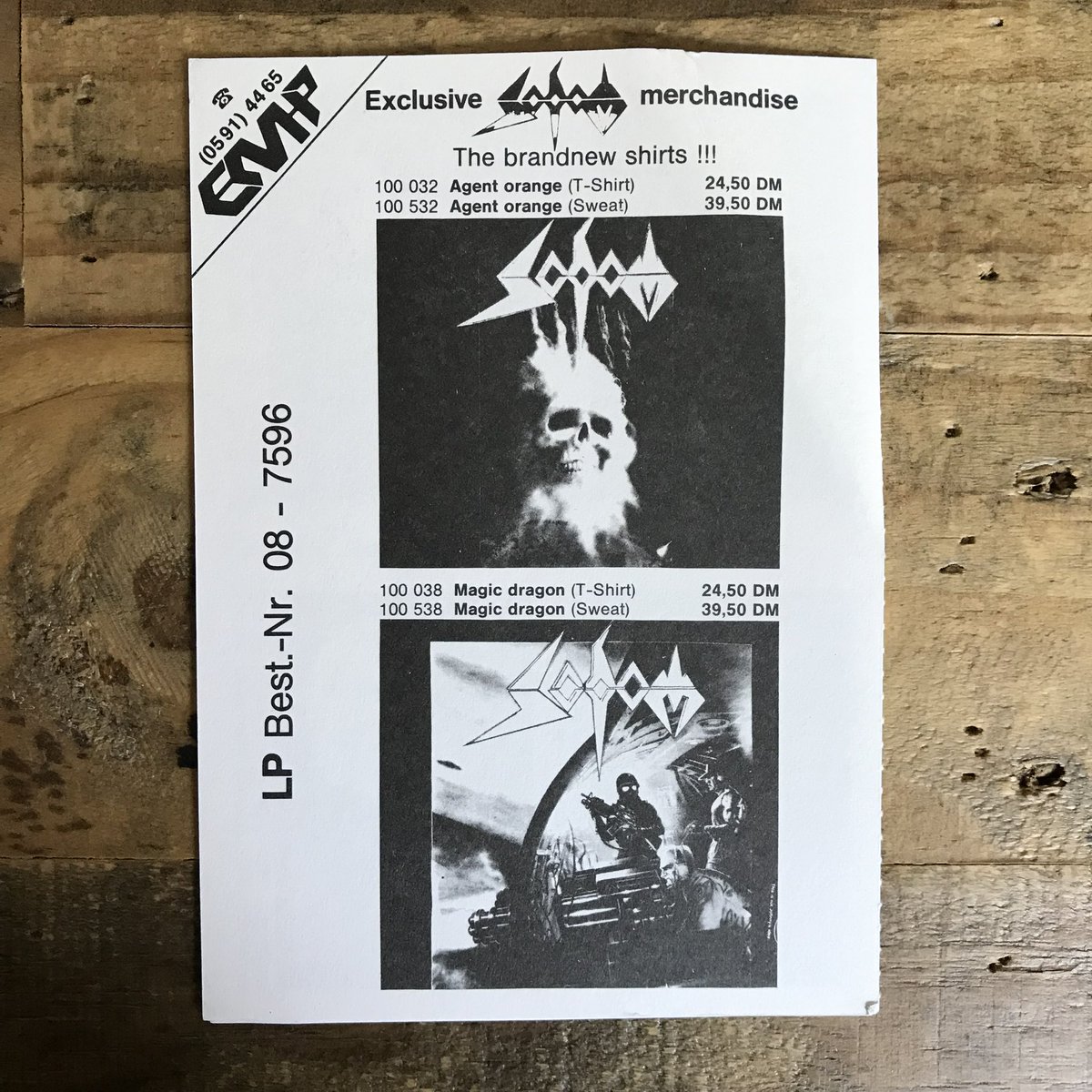 doomedparade's tweet photo. Have to say, this merch was expensive. 1 German Deutschmark was $1.50 back then. That’s $37 for a t shirt in 1989. I remember when shirts were $15. 🤔
#Sodom #AgentOrange #MagicDragon https://t.co/MPsge4AOWT