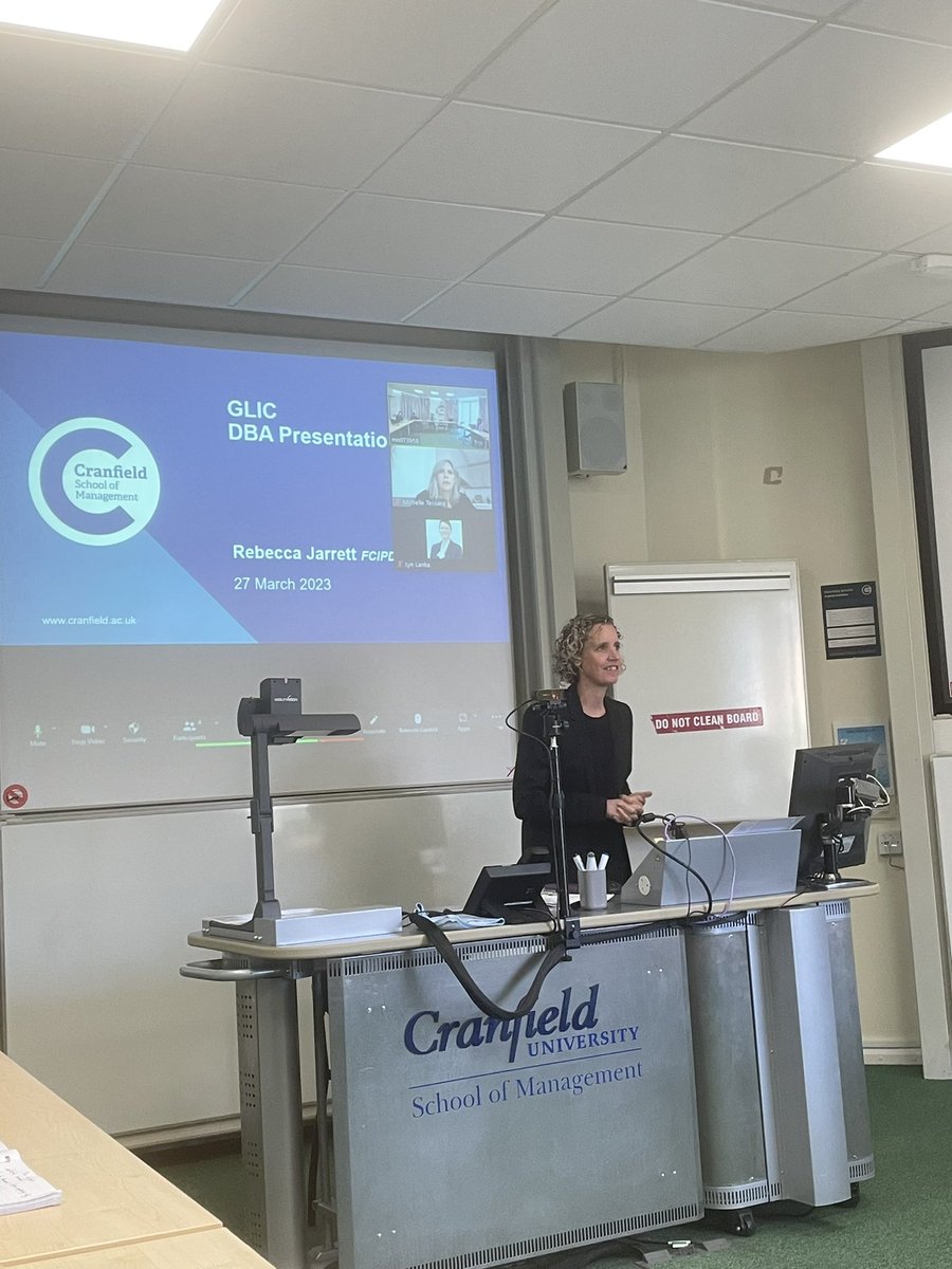 cranfield_cww's tweet photo. Another reunion meeting for Gender, Leadership and Inclusion Centre (GLIC)~ A huge welcome and thanks to everyone who joined us online and in person for sharing your research, opinions, or any updates😊. @drdeeanderson @EvelynLanka @DrDeboraGott @james_m_hill https://t.co/SHgzgqhZ6v