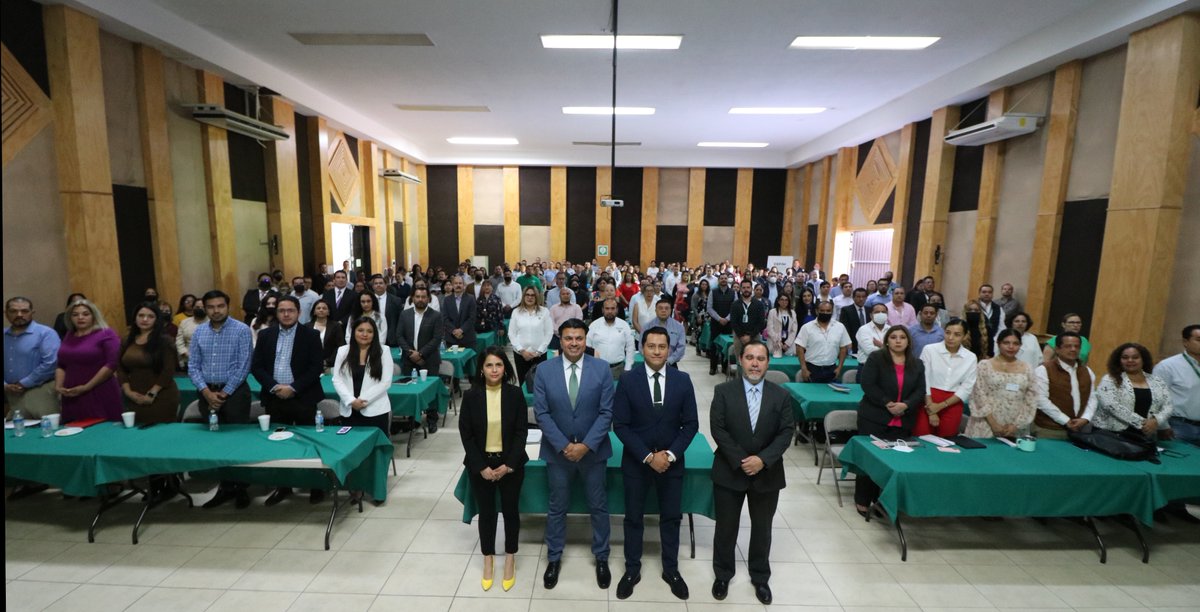 CEFIMSLP's tweet photo. ✅ Agradecemos a los funcionarios estatales que se dieron cita hoy en la CEFIM para el curso "Entrega - Recepción de los Recursos Públicos" que llevamos a cabo con la Contraloría General del Estado.
#GobiernoDelCambio #YaSeNota #CEFIM #ContraloríaSLP @RGC_Mx https://t.co/0oSVdubdCi