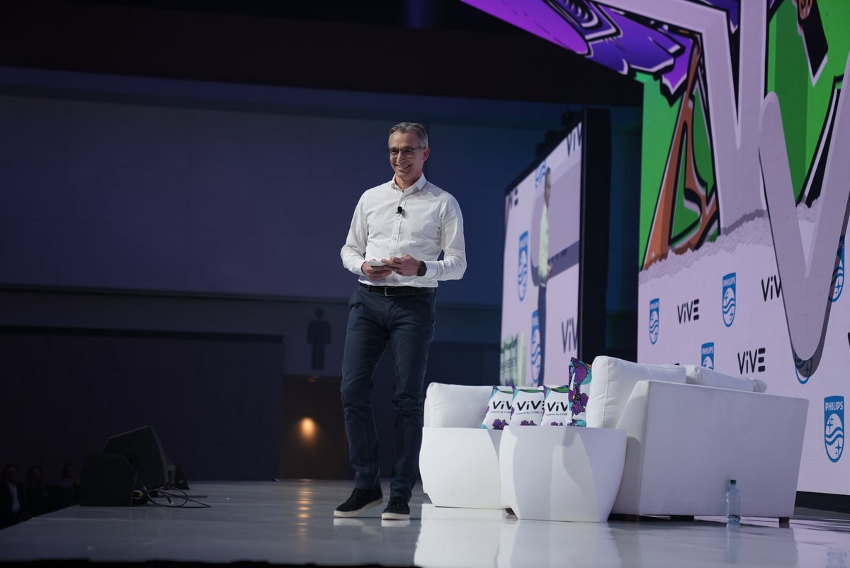 PhilipsLiveFrom's tweet photo. ICYMI: CEO Roy Jakobs issues a call to action for open ecosystems and interoperability to care for the caregivers at the #ViVE2023 event in Nashville, "It's not about what tech can do, it's about what tech can do for the people who use it." #ViVE2023 https://t.co/g4OIxHAWk7