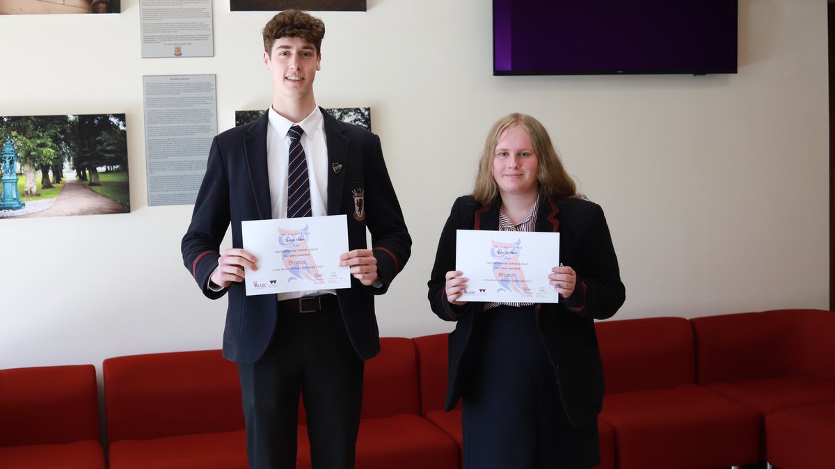 BiologyWHS's tweet photo. Congratulations to all of our year 13 students who took part in the #BritishBiologyOlympiad this month. This competition challenges &amp; stimulates students with an interest in Biology @UKBioComps 
Special mention must go to Luke Nase &amp; Erin Moffett who achieved Bronze awards🥉 https://t.co/jeVdK7CFIm