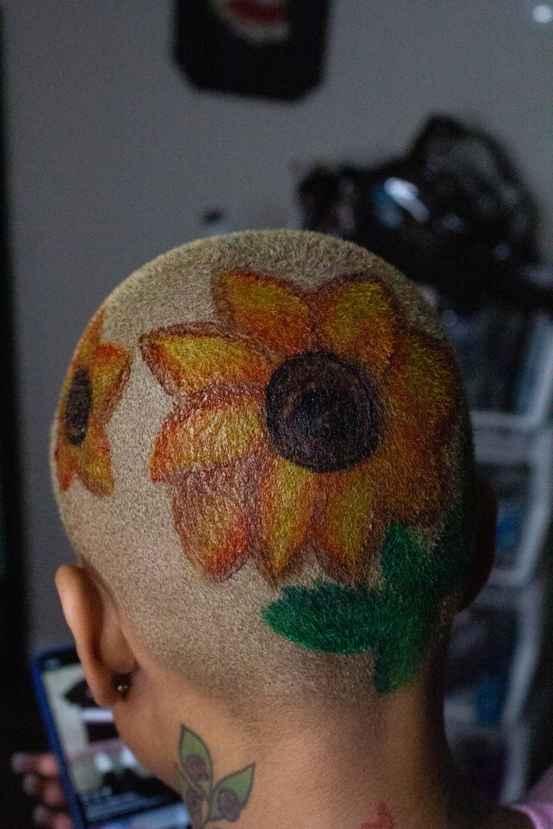 bri3creates's tweet photo. 🌻🌱 https://t.co/5TNIkRTjml