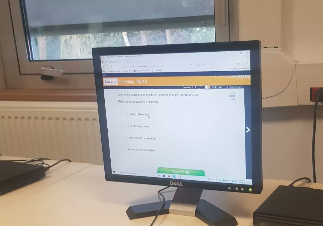 college_pmc's tweet photo. Tous les élèves de PMC ont passé le test #evalang la semaine dernière afin d'évaluer leur niveau en compréhension écrite, compréhension orale et grammaire/vocabulaire.
Bravo à eux
#anglais
#college_pmc
#enseignerlanglais https://t.co/RBsoRQIZOP