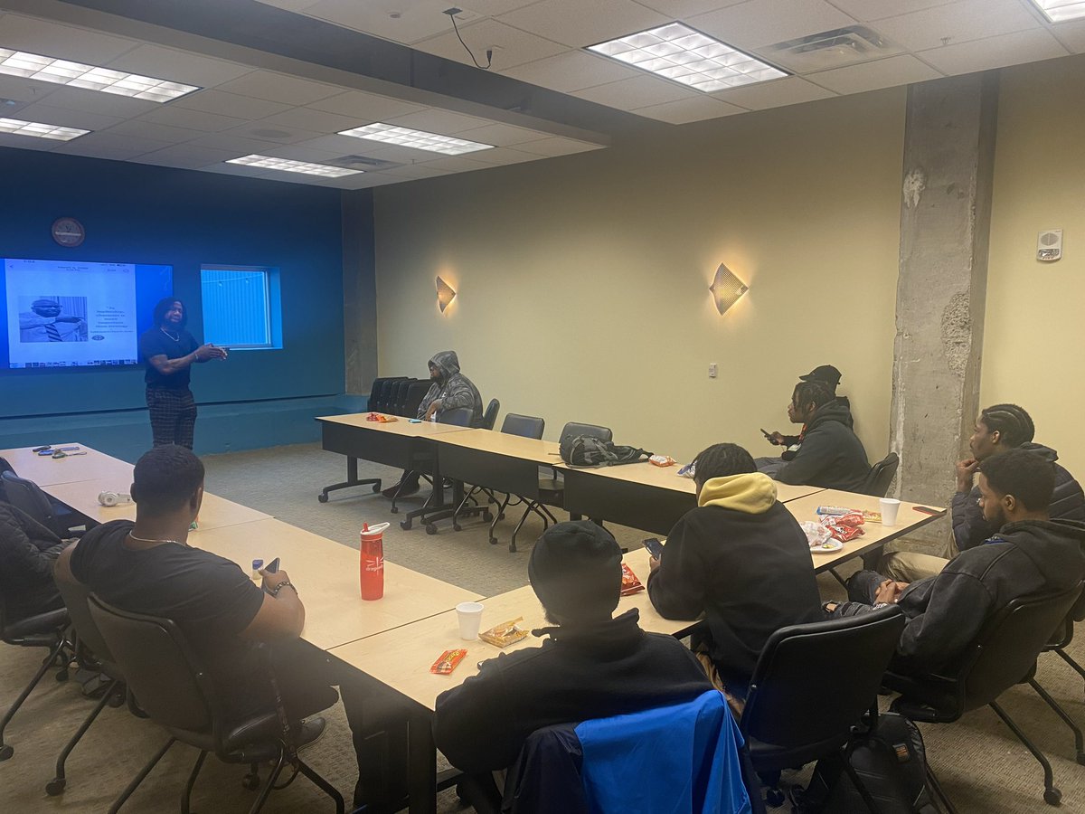 Brian Strayhorn tweet media