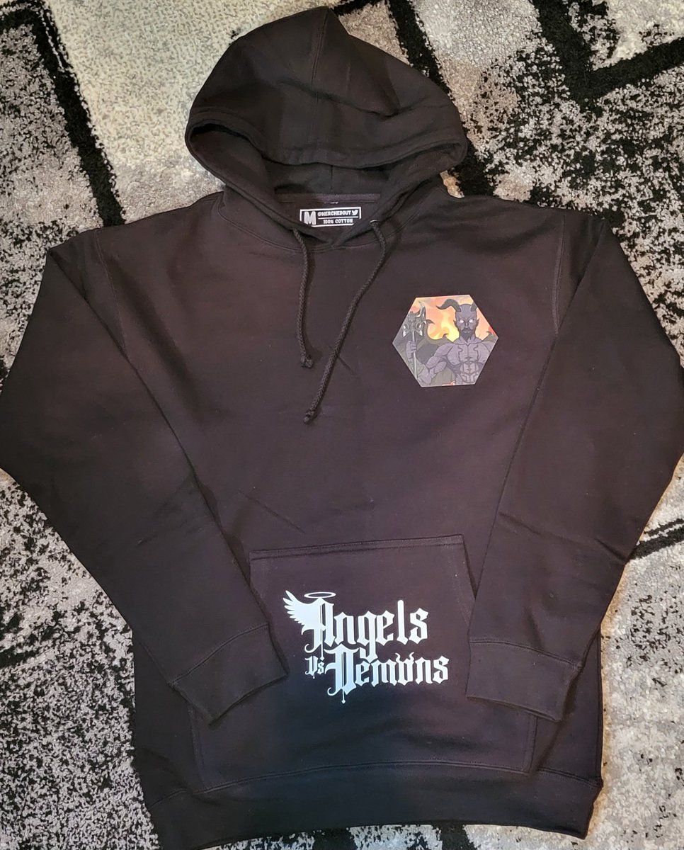 merchedout's tweet photo. 👀🔥What do we think of this hoodie @AngelsvsDemons9? @komple2l?

Who's going to be next to get #MerchedOut? https://t.co/eYIQx20dZ7