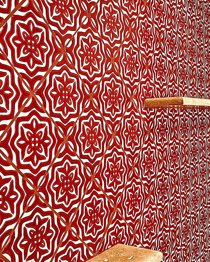 LA_Designs's tweet image. Closeup of Tile Install for fab client bathroom  #pyschologyofcolor⁣
#inspiredbycolors⁣
#luxuryinteriordesigner⁣
#blackinteriordesigner⁣
#lasvegasinteriordesigners