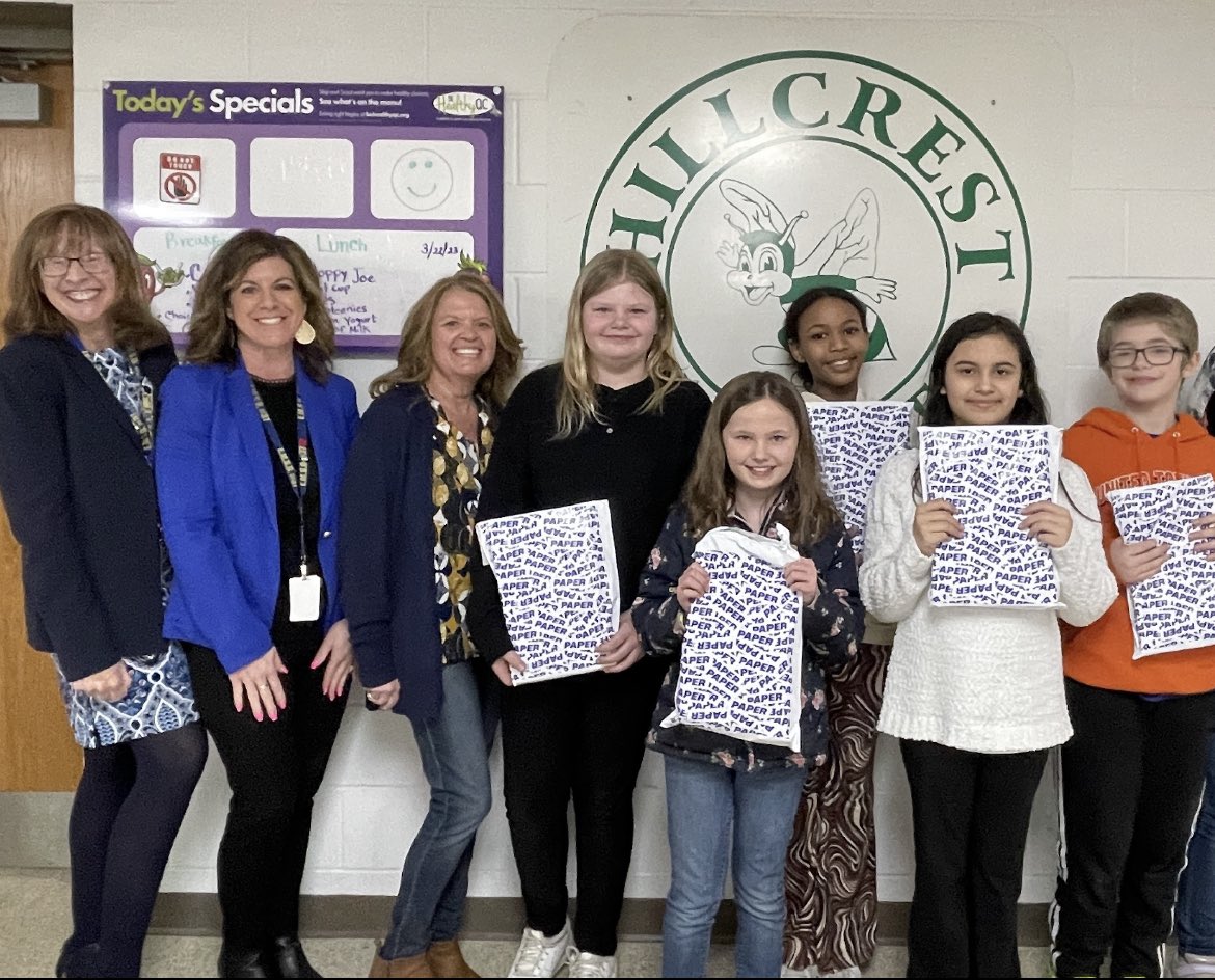 MrsEdwardsTI's tweet photo. So excited @EMSD37 students participated in @paperlearning Math Missions contest &amp; @HillcrestEMSD won! Students were so excited to get their swag bags! #VirtualLearning #EMSD37Pride https://t.co/uy4CxzMQ4Q