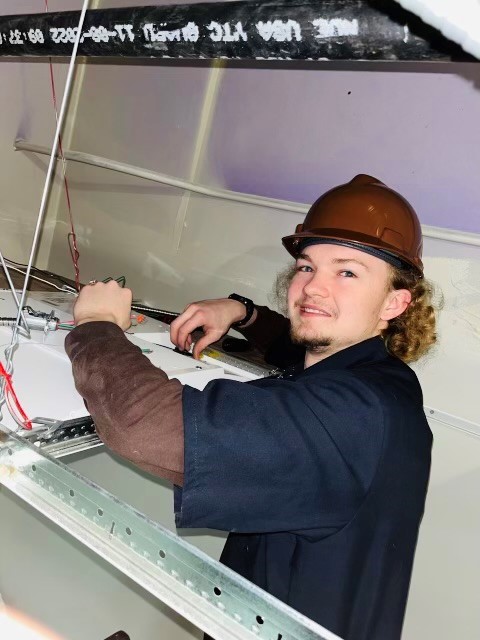 SollmannCo's tweet photo. UVCC Job Shadow Week at Sollmann Electric.  
Three students from the @UVCareerCenter  Electrical Trades program got to job shadow our electricians and work on a real construction project last week.  All three did a great job! #electrical #contractor #apprenticeship #career https://t.co/ULYQrnMvRJ
