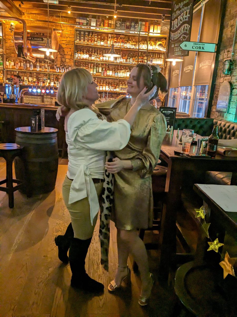 lauz ⋒ tweet media