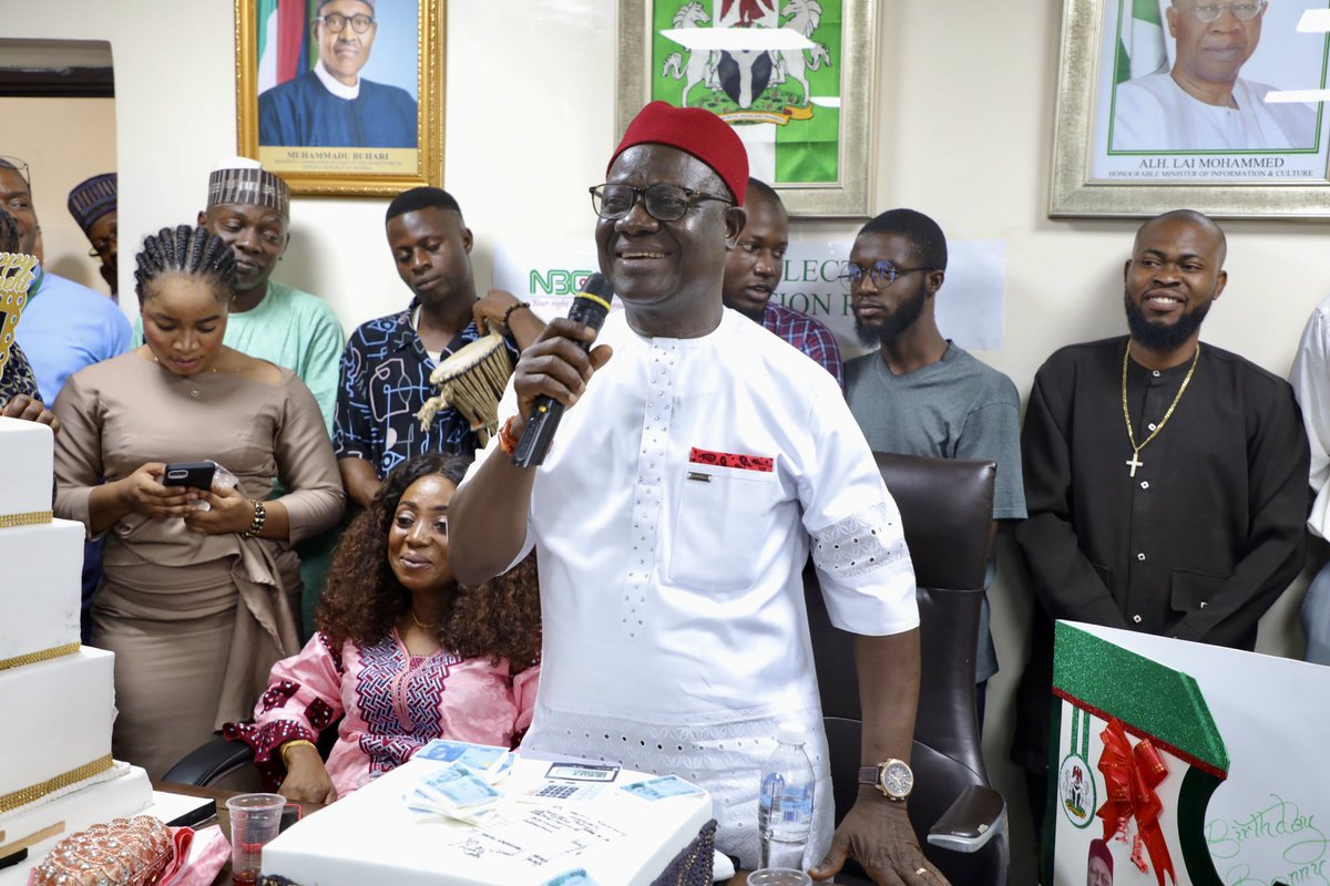 nbcgovng's tweet photo. PHOTO NEWS: Director, Finance and Accounts, National Broadcasting Commission, Mr. Boniface Nwafe Ekwealor bows out of public service…. https://t.co/pw0aYQIThL https://t.co/IVn4YCkx9J