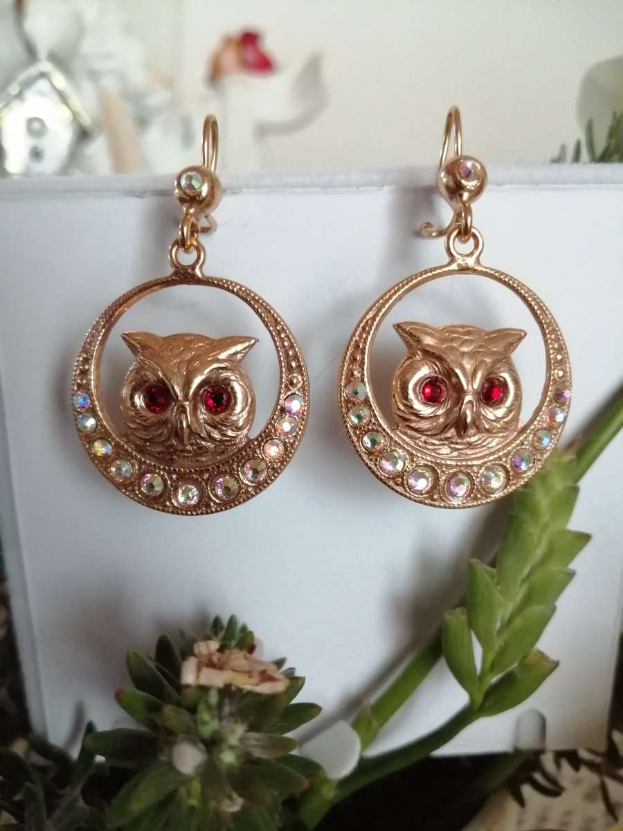 bijouxvintage11's tweet photo. Orecchini vintage gufi pagina fb Riflessi di un tempo https://t.co/HVcrRFjVz9 #bijoux #vintage #accessory #shop #handmadewithlove #shoppingonline #jewelry #handmadewithlove #handmade #Followmeplease #neclaces https://t.co/M2p0xV19Fu