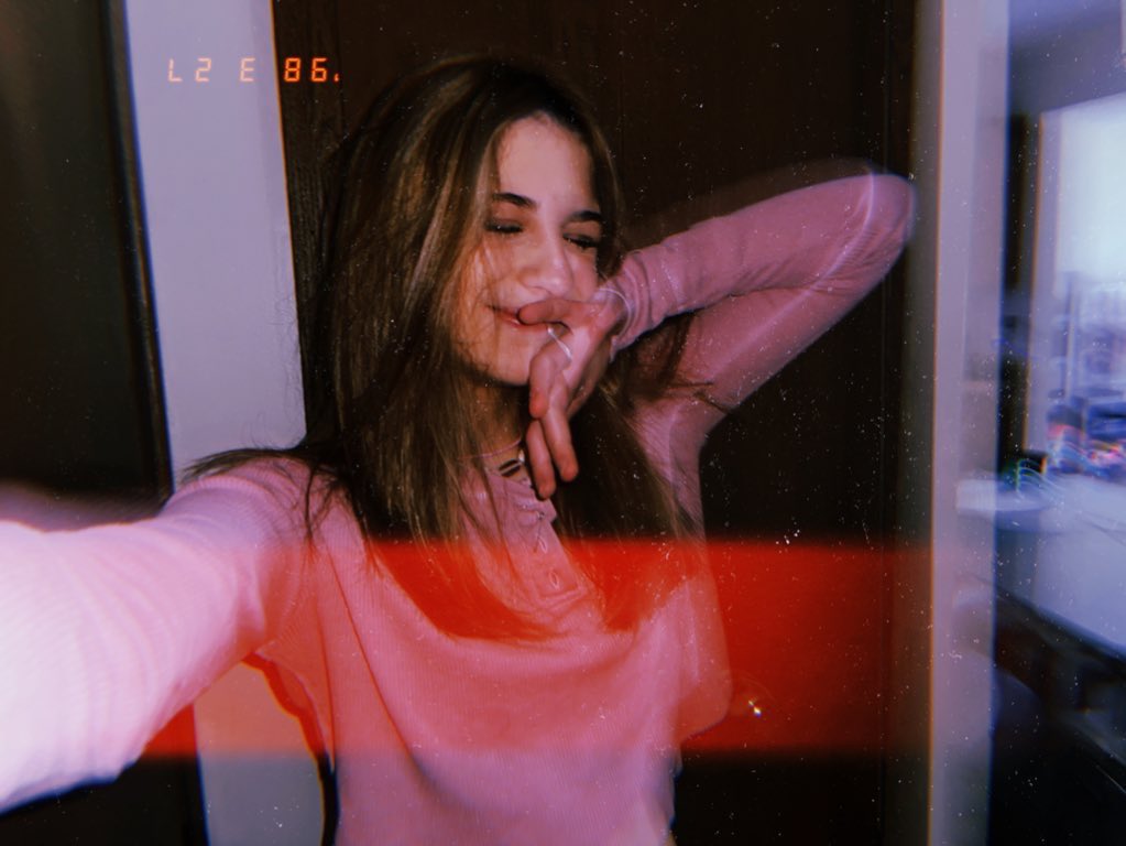 mal 🤍 tweet media