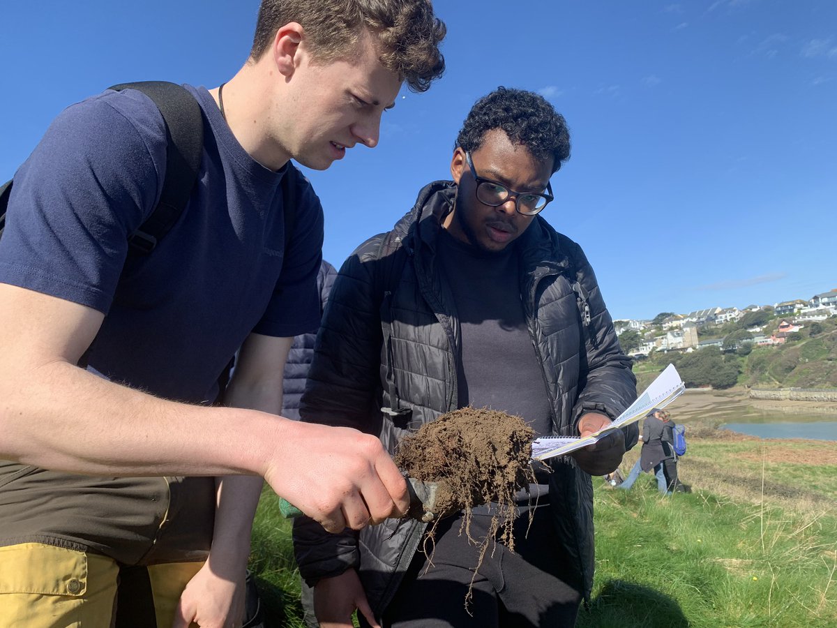 DanEvansol's tweet photo. A successful day in Cornwall for the @CENTA_NERC #SpeedPHD2023 trip! 

✅Soils collected 🧫
✅Soil slake tests complete 🧪
✅Lunch on beach ☀️
❌Cornish cream tea (is there anywhere open out of season?) ☕️ 

Thanks to @CornwallCollege for hosting us in your Newquay labs! #soil https://t.co/3UjFtK0TV5