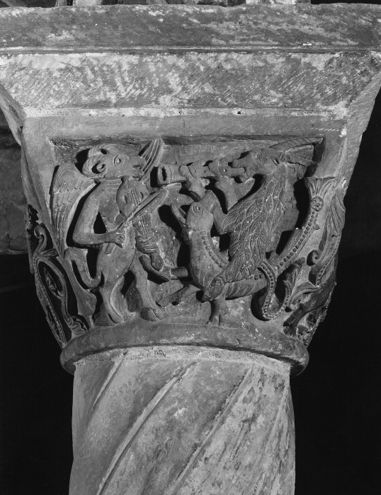 Learn_Recorder's tweet image. Mythical Creatures Making Music. Cathedral Crypt Canterbury Cathedral, Canterbury, Kent, England
#recorder #art  #antiquity #earlymusic #LearnRecorderOnline #BAROQUE  #renaissance #middleages #iconographie