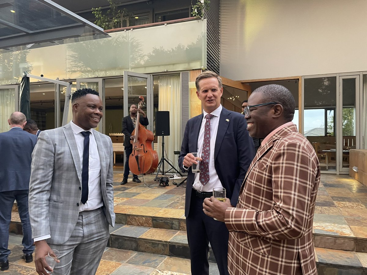 SwedeninSA's tweet photo. We are very happy to welcome the 🇸🇪 VC delegation on the eve of the launch of the 4th @SouthSasuf research &amp; innovation week boasting over 2000 participants. It’s about reinforcing the common goals of strengthening our mutual 🇿🇦🇸🇪 ties in science, tech, research &amp; innovation. https://t.co/phOWxrsrUF