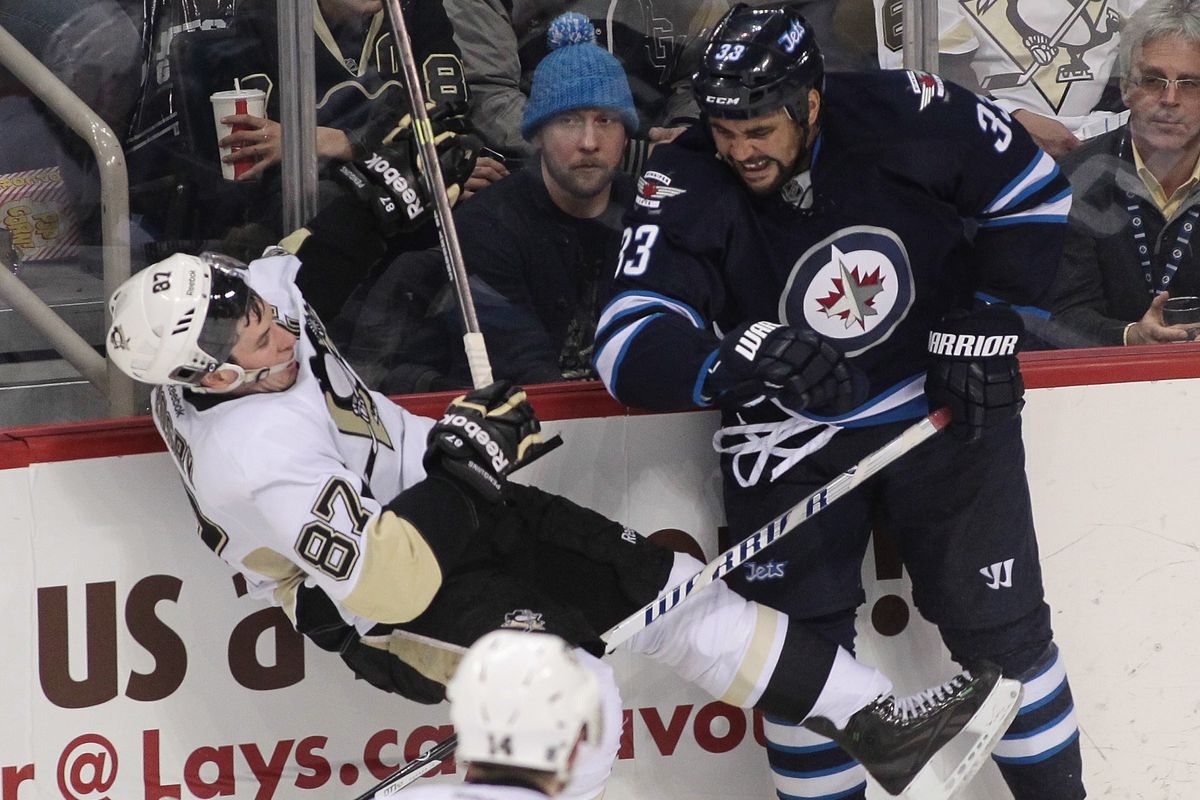 Happy birthday Dustin Byfuglien, us Jets fans miss you. 