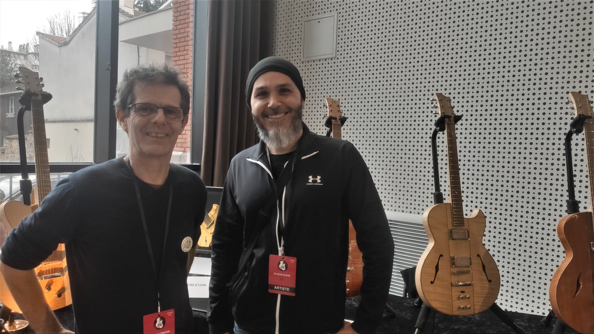 GuitareCreation's tweet photo. [RETOUR SALON BELLE GUITARE 2023 🎸]

Super merci à @stefsanseverino #guitareosiris, @kfiro guitariste international @hervesamb surdoué de la guitare 😍 ...

#modular #local #maitreartisandart #luthier #innovation #jazz #parisguitarfestival #boursemétiersdart https://t.co/z1MssTOzzg