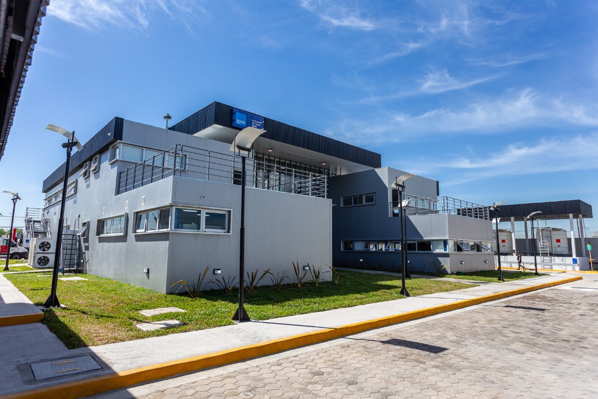 ecosansa's tweet photo. En ECOSAN proveemos construcciones modulares de gran resistencia estructural, que se adaptan a necesidades específicas.⁣

-Eficiencia energética
-Menor plazo de entrega
-Arquitectura modular
-Flexibilidad
-Ahorro económico
-Calidad y seguridad

#ConstrucciónModular #Ecosan https://t.co/d8Et0NJgfK
