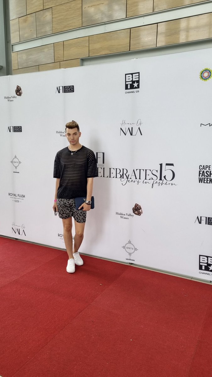 DelonleRoux's tweet photo. Red carpet moments @AFI_sa #CTFashionWeek https://t.co/EWtfphtbH6