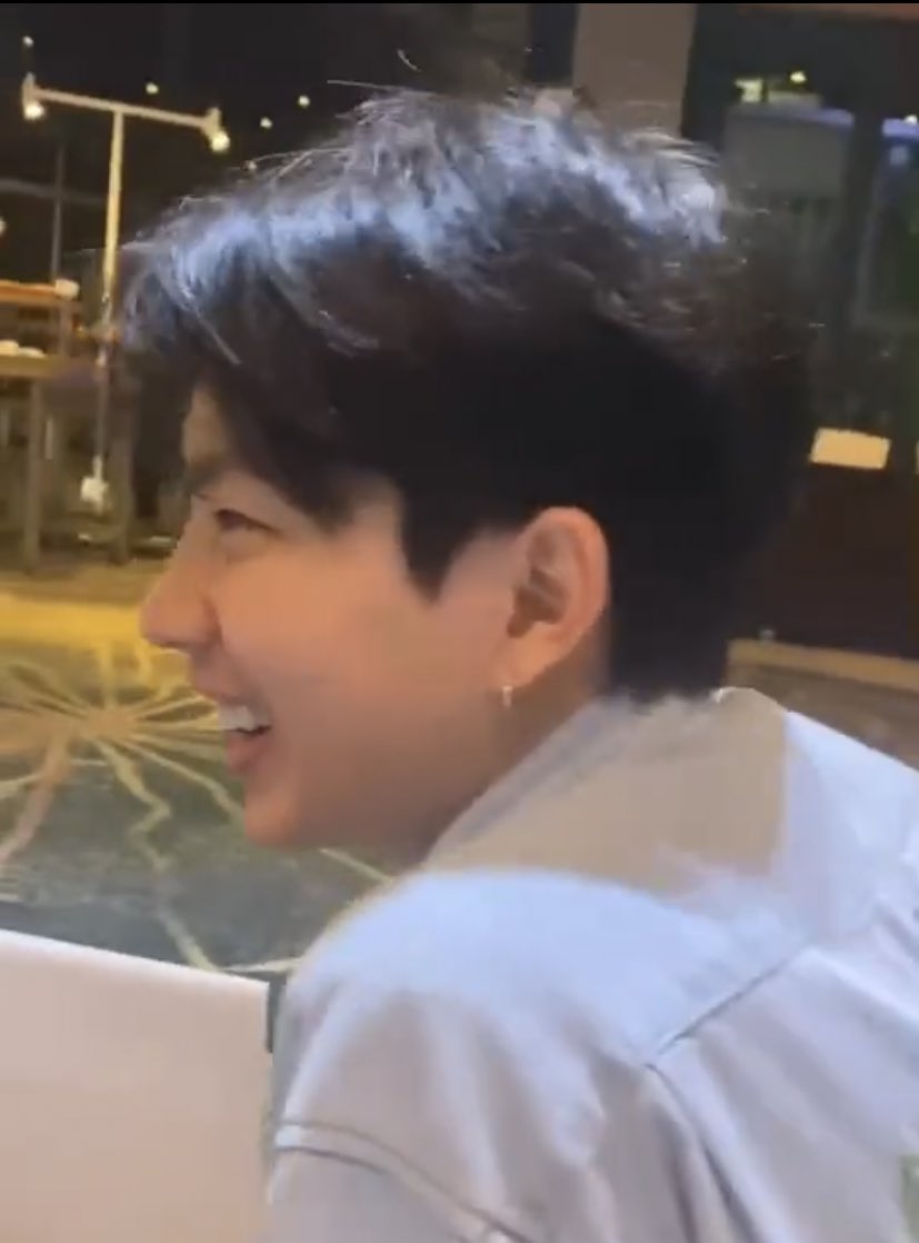 jenamgirl's tweet photo. ชั้นแพ้คนยิ้มตาขีดแบบพี่ออฟ 🫶🏻🫠😭 https://t.co/kI5DMyToAd