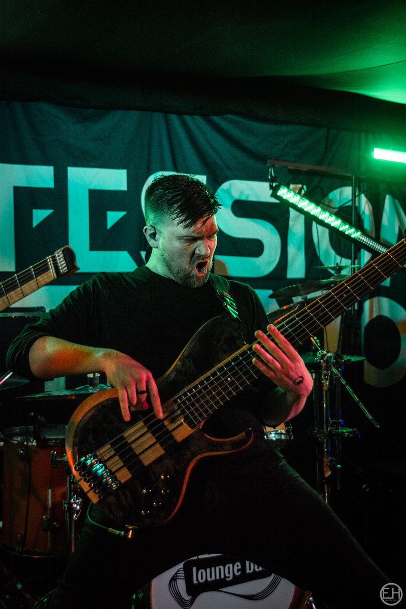 📸 <a href="/askingemily_/">emily</a>