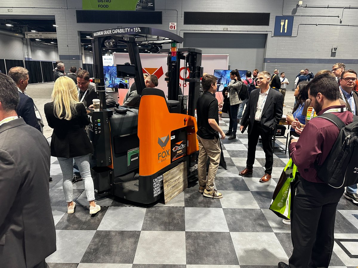 Fox Robotics tweet media