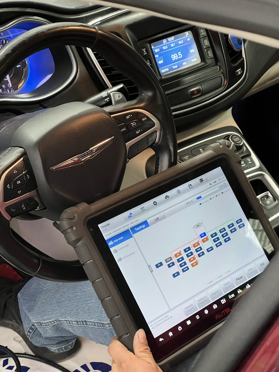 Get your Computer Diagnostic and be prepared for your Road Trips!  💻👌🏼
Drive safe this springtime! 🚘🌞
✉️ Message us to secure your sport today.

💻 toptechsgarage.com/get-in-touch/ 

#computerdiagnostic #cardiagnostic #automechanic #carcare #SupportLocal #ElPaso #Automotive