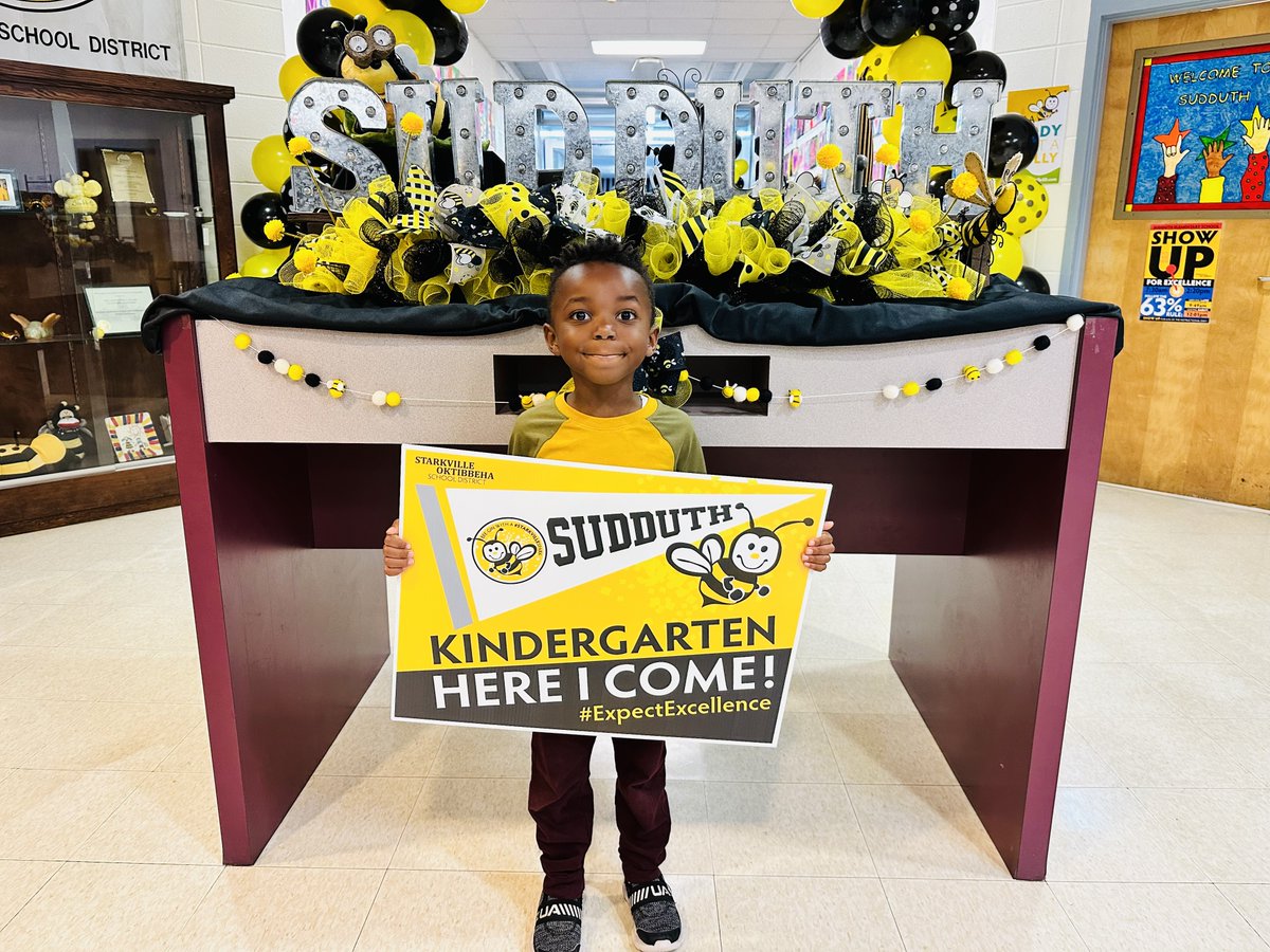 StarkvilleSD's tweet photo. An excellent year of kindergarten begins with REGISTRATION! Online student registration for new kindergarteners for the 2023-2024 school year is OPEN! Details on who can register, how to access the form, required documents &amp; more at https://t.co/uPwSi6Ns3r https://t.co/OD3iwDVaZS