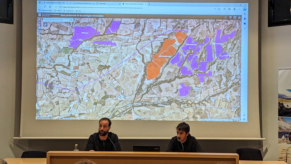 CarlosBozalongo's tweet photo. Éxito de la xerrada informativa sobre Macrocentrals solars al Pallars 
#NoalaAutopistaElectrica #NoalaMAT #SayNoToPCI #RenovablesSÍperoNOasí @SalvemLo 
👉 https://t.co/bY15QWloOB https://t.co/pCKnqN2Dgj