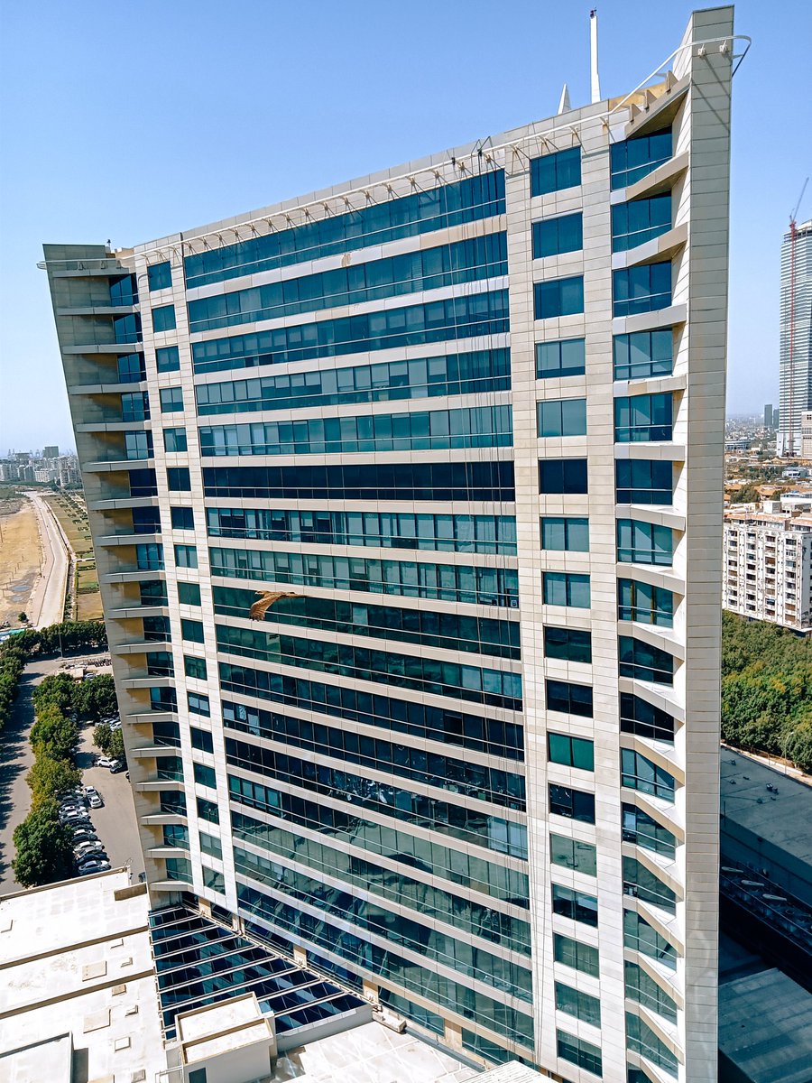 W_O_C_NFT's tweet image. Harbour front
#harbourfront #karachi #dolmenmall #etribune #DawnNews #bankislami