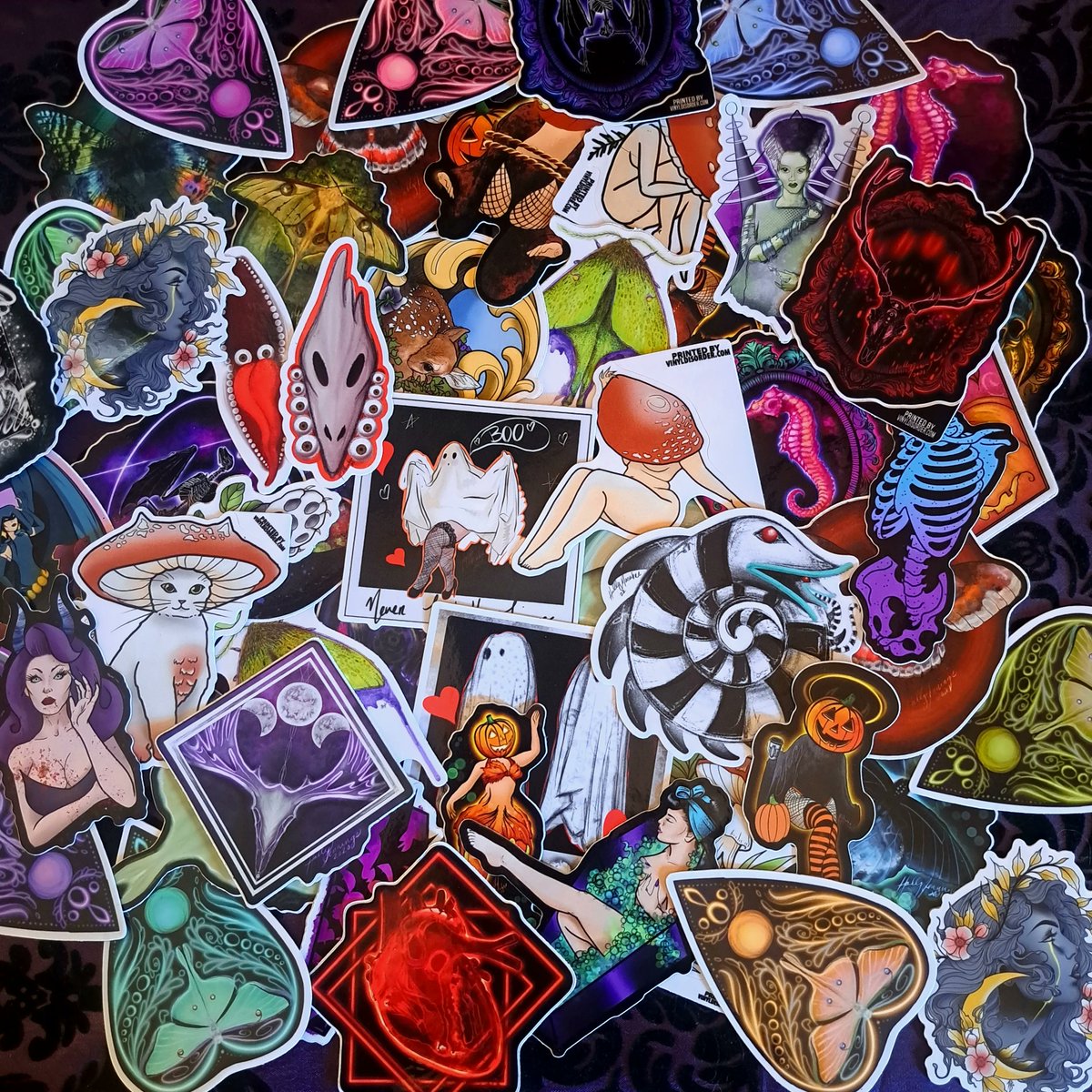 HellKittenRVA's tweet photo. Happy Monday! Popping in on your morning coffee to remind everyone to become a member of our patreon STICKER CLUB! recieve a new heavy duty vinyl sticker every month! great for laptops waterbottles and MORE! ( Follow our linked tree or seach Hell Kitten RVA in pateon to access!) https://t.co/HGaMHPqcAc