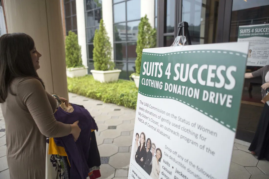 UABIT's tweet photo. Do you have some business style of clothing cluttering up your closet? Bring it to the Alys Stephen Center on March 30 and 31, and donate it to the Commission on the Status of Women's Suits for Success annual clothing drive. 

🔗: https://t.co/t8h2Uq87bP https://t.co/usWEVd2jw1