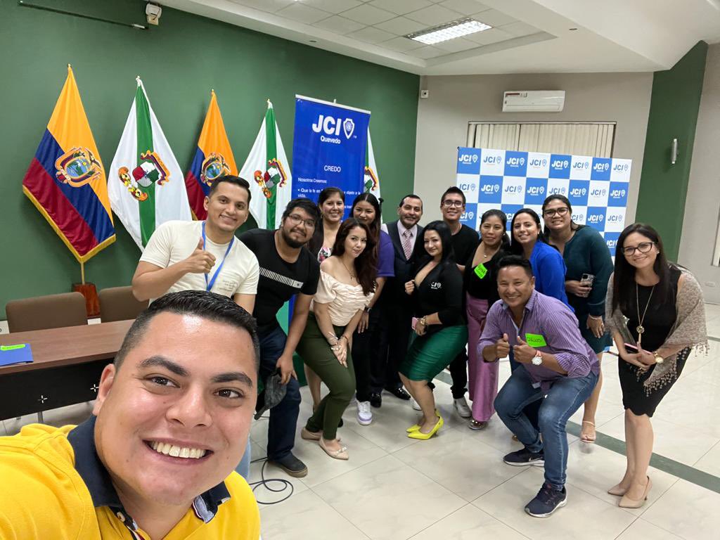 JCIQuevedo's tweet photo. Este sábado 25 de Marzo fue un día de aprendizaje para JCI Quevedo 🫶🏻 recibimos una taller de  Procedimientos Parlamentarios con nuestro querido amigo senador Stalin Naranjo Ex Presidente JCI Ecuador 2017 ✨ 
gracias a todos los asistentes ♥️ 
#jciquevedo #jciecuador https://t.co/nx1c1KazPP