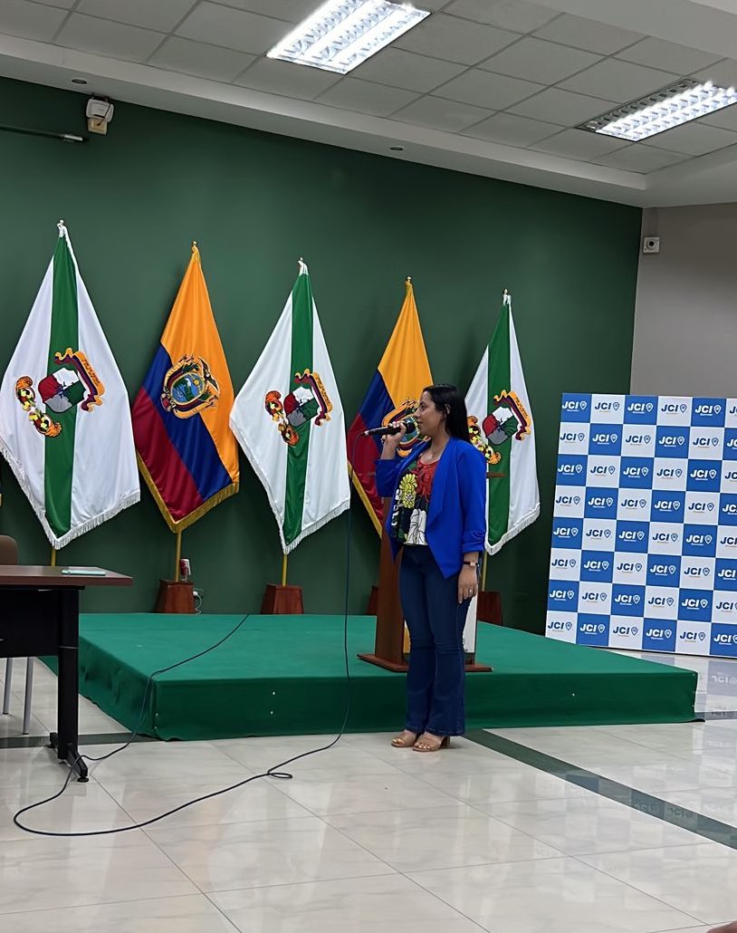 JCIQuevedo's tweet photo. Este sábado 25 de Marzo fue un día de aprendizaje para JCI Quevedo 🫶🏻 recibimos una taller de  Procedimientos Parlamentarios con nuestro querido amigo senador Stalin Naranjo Ex Presidente JCI Ecuador 2017 ✨ 
gracias a todos los asistentes ♥️ 
#jciquevedo #jciecuador https://t.co/nx1c1KazPP