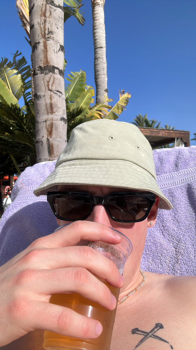 Bassebror tweet media