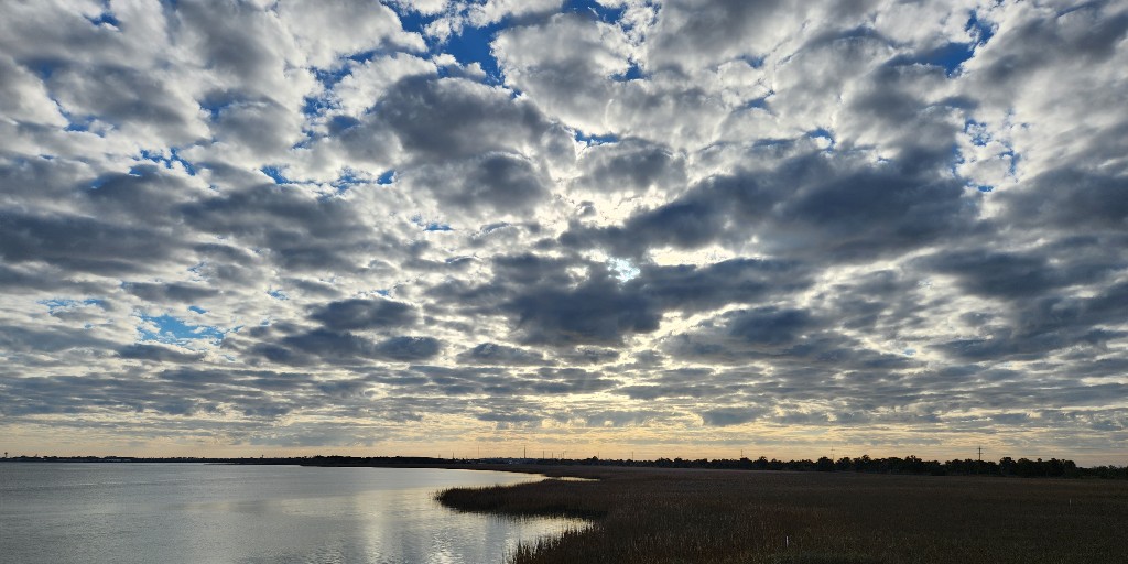 Georgia’s marshlands are a critical part of a healthy Georgia, providing everything from safe habitat for keystone and historic foodways species to buffering human cities from the effects of storm surge and climate change. But in our opinion, they’re also a spectacular view!