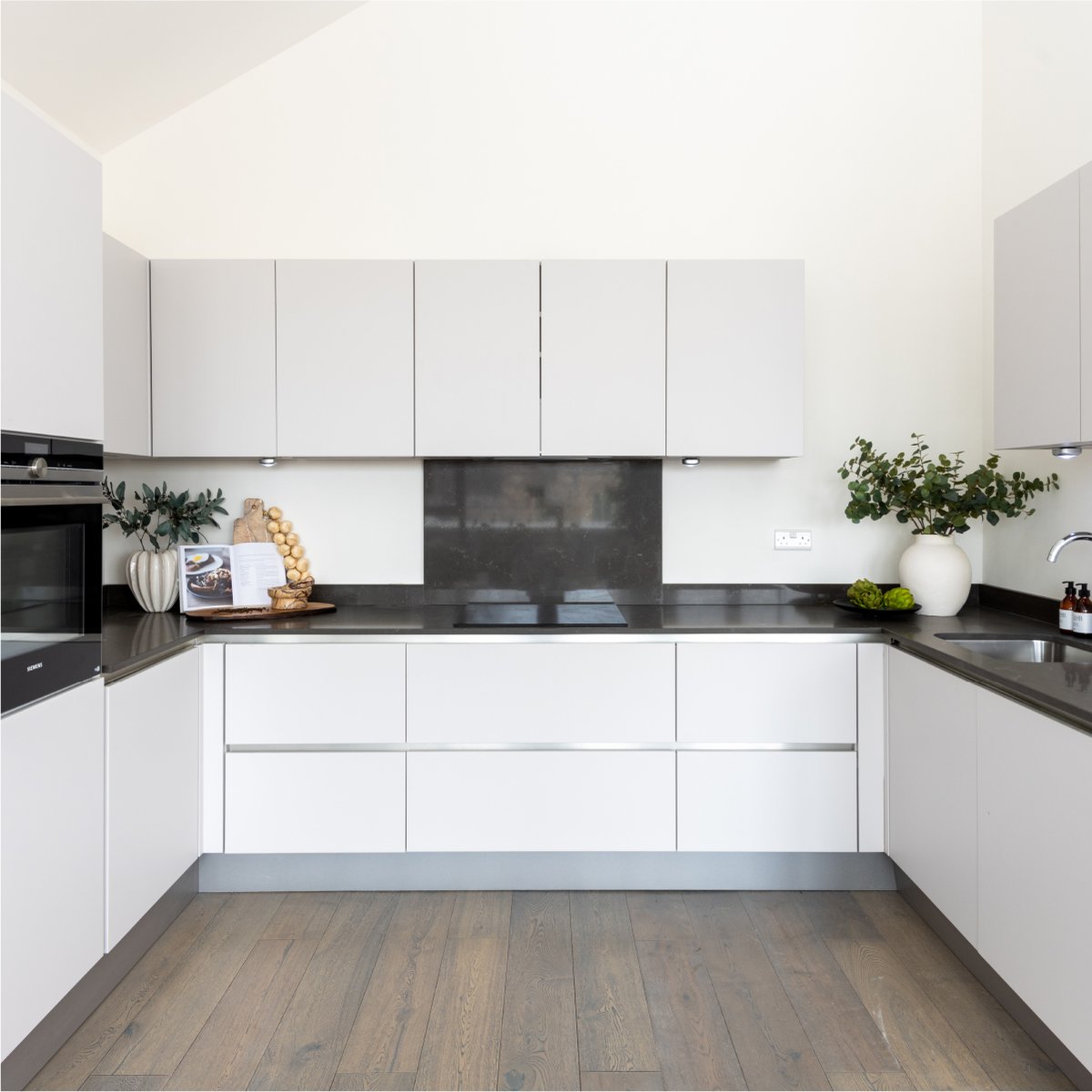 There is no compromise, our homes are designed to offer light spacious living in exceptional surroundings. Book a viewing today or call us 01635 551229 or visit pearlhousenewbury.co.uk

#EdenRetirementLiving #EdenRL #Retirement #LuxuryLaterLiving #RetireInStyle #IndependentLiving