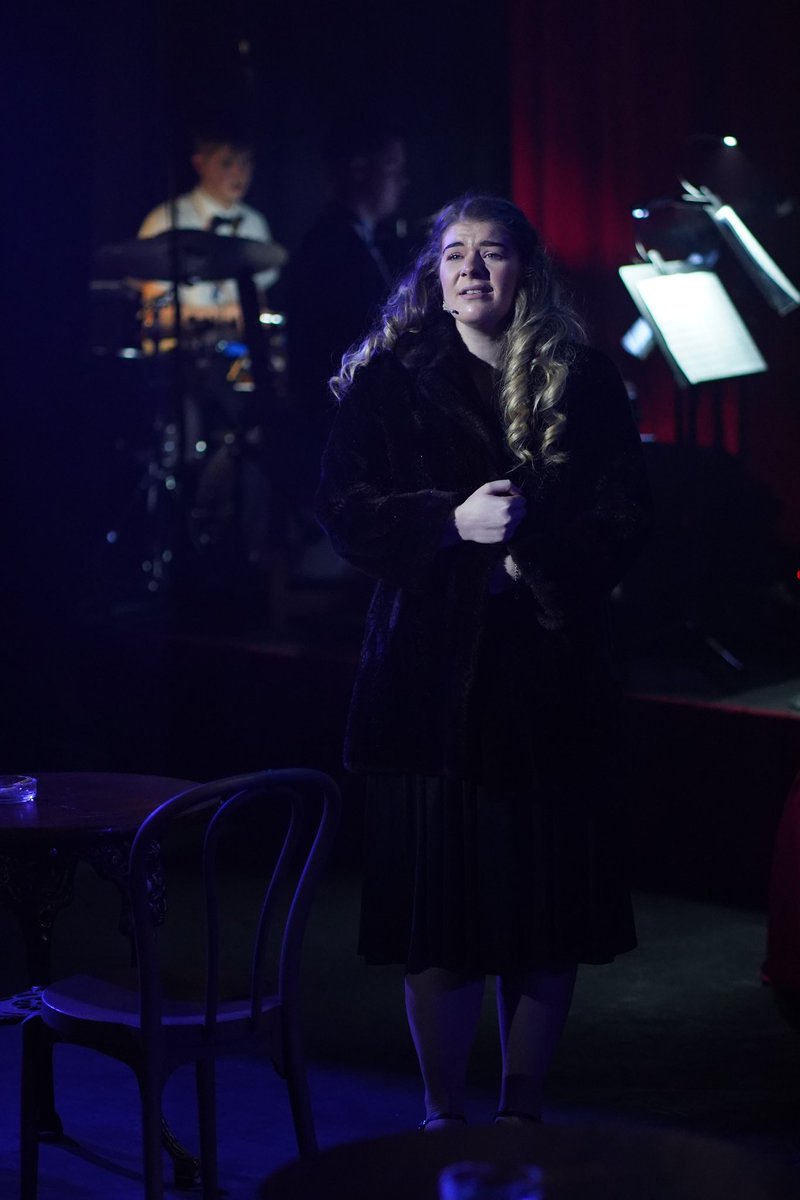 Molsayers✨ tweet media