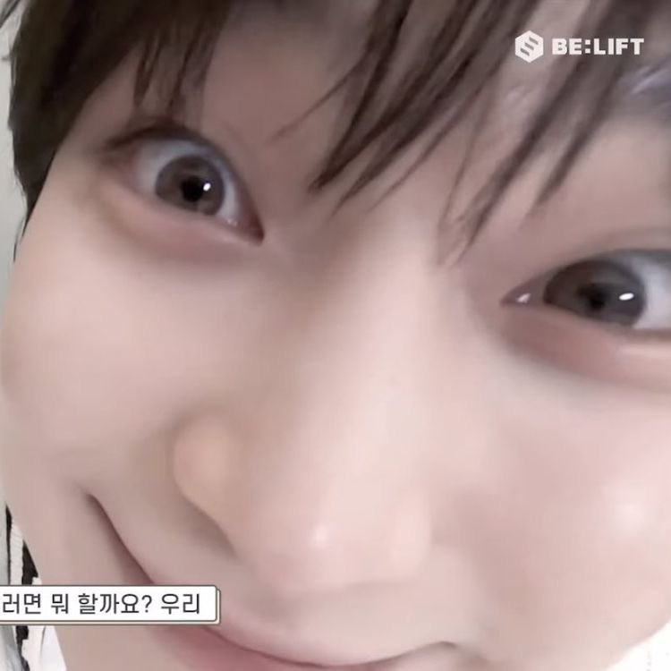 sunoofluffs's tweet photo. hellloo hellloooo !! im looking for moots rn T___T i stan a LOT of groups but my mains are blackpink, enhypen, woodz, ive, newjeans, and nct JEJEBEUSHAHA !! https://t.co/tqqFZbDOMp