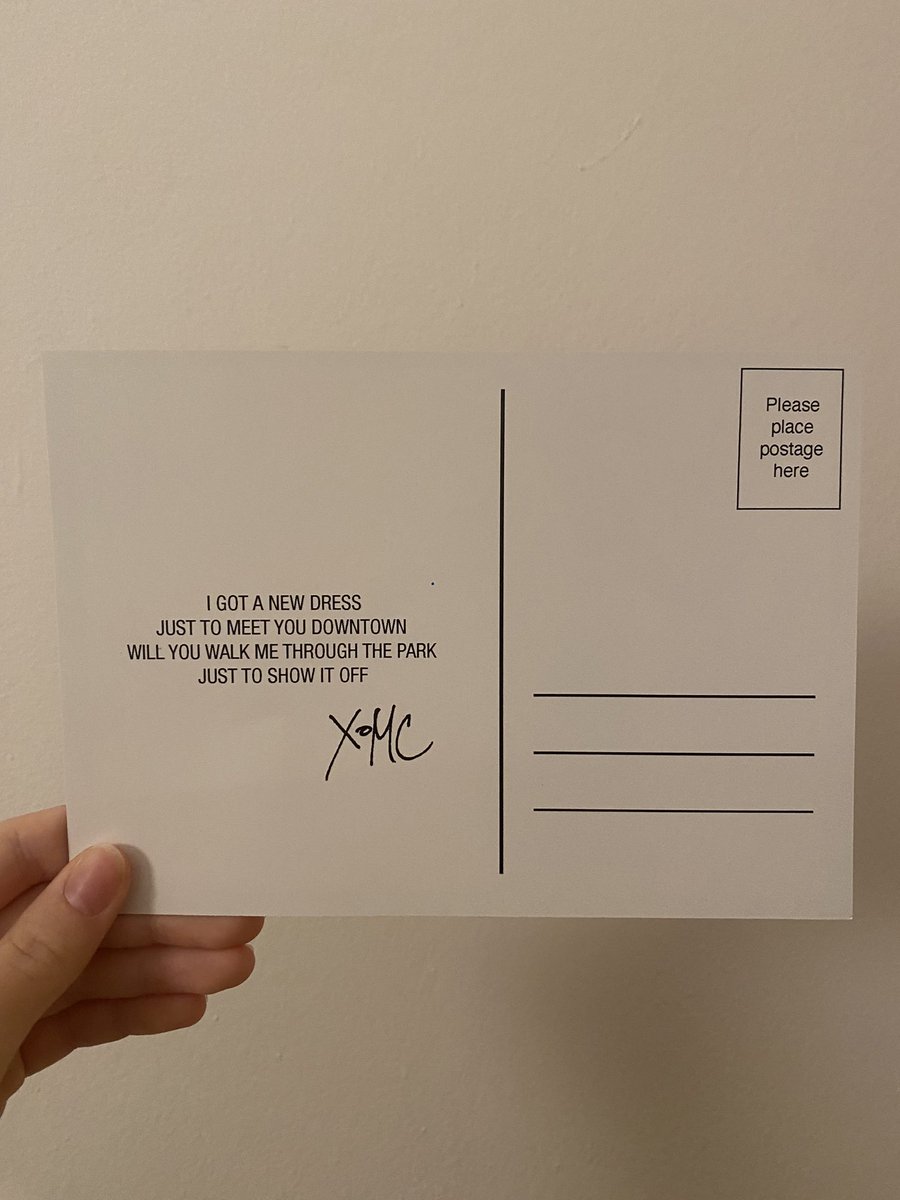 Miley_Cyrus_Pl's tweet photo. I got my postcard! 🥹 Thank you so much @MileyCyrus ❤️ https://t.co/TiQptmw0Sc