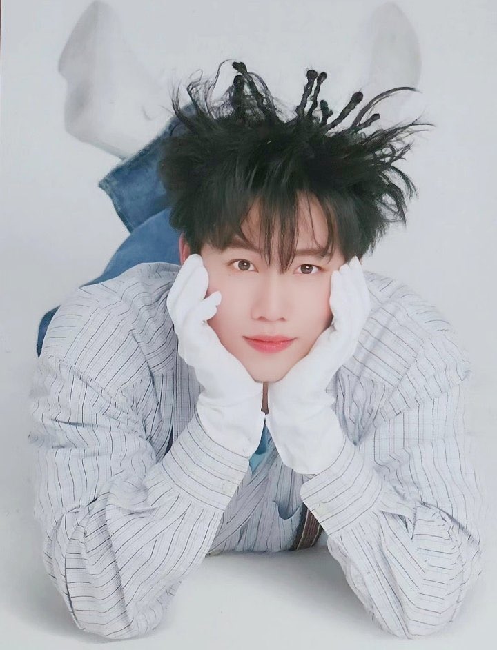 lukyimofWar's tweet photo. 📌 28/03/2023

รีทวิตนี้เพิ่มคะแนนโหวตให้น้องวอร์กันค่ะ
Please help Retweets to get more bonus for War  🙏

👉 https://t.co/3ciBC4sOT1
✨️ 2,000 รีทวีต = 6,000 🎟️  
✨️ 1,000 รีทวีต = 3,000 🎟️
✨️ 500 รีทวีต = 1,500 🎟️
@warwanarat #warwanarat 
 #STARLIGHT2023XWarWanarat https://t.co/VI6dXdTJGe