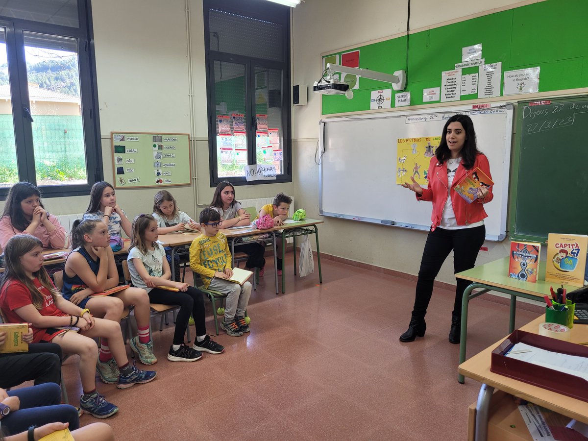 laurabernis's tweet photo. Creativitat i molta emoció! Així m'han rebut a l'escola Dos Rius de Camarasa! Quantes preguntes i quines ganes de llegir més i més... Espero que també us agradi molt la segona part de @Labepra!

Gràcies, @lletres #LletresalesAules

📷 https://t.co/KLp63tJNat

@CRPNoguera #Labepra https://t.co/NszIpS4Edi