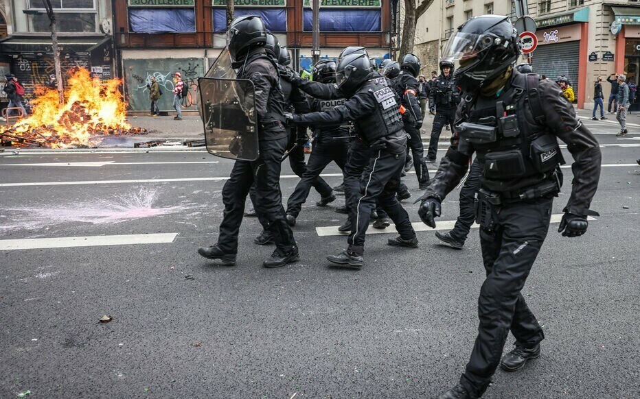 DIRECT RETRAITES | La pétition anti Brav-M s'approche des 100 000 signataires
➡️ l.leparisien.fr/9Rul